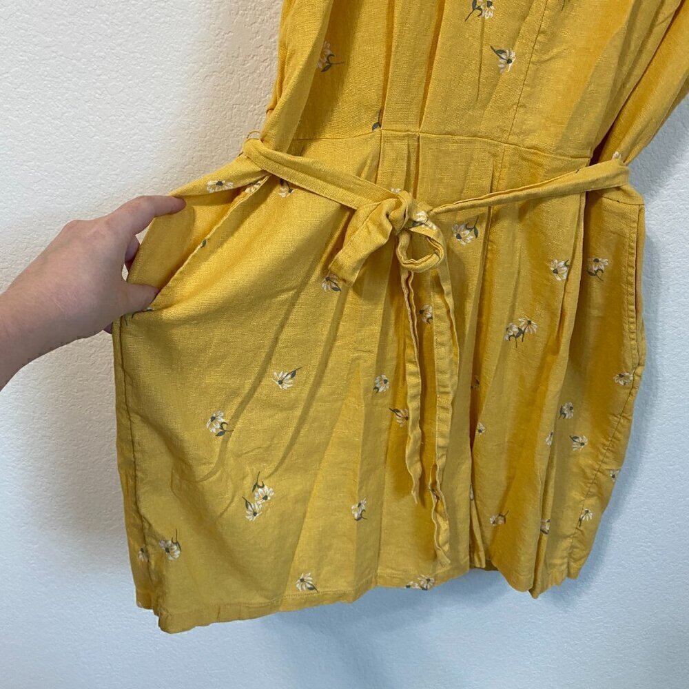 Old Navy Sleeveless Linen Yellow Floral Romper XL - Picture 3 of 9